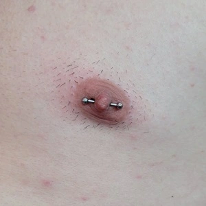 Nordik Piercing: piercing téton