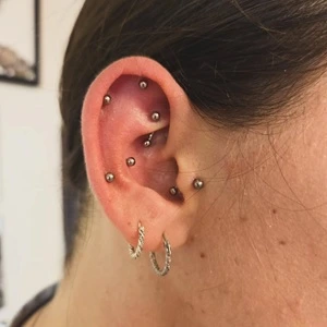 Nordik Piercing: piercings tragus, conch, rook et helix
