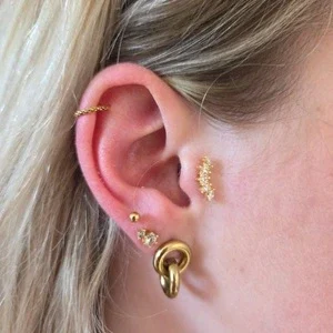 Nordik Piercing: Piercing tragus, piercing helix, piercings lobe