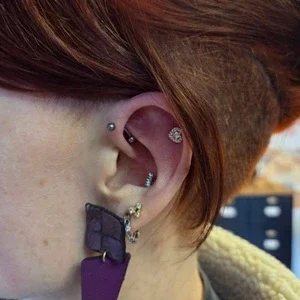 Nordik Piercing: piercings conch, helix et anti-helix