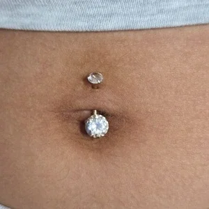 Nordik Piercing: piercing nombril